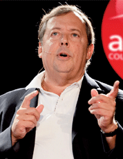 Le P.-D.G. d’Arkadin (solutions de conférences audio, Web et vidéo) a reçu cet été le Trophée Or de la catégorie « Dirigeant d’entreprise technologique de l’année », décerné lors du concours international « Best in Biz Awards International 2013 ». 