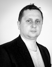 Pour le premier sommet clients-partenaires de son histoire, aux Docks de Paris, OVH, l’hébergeur basé à Roubaix, a souhaité marquer le coup et prouver qu’il pouvait travailler sa « culture client » malgré sa nature discrète et son héritage de « geek ». 