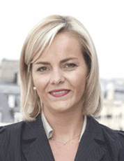 46%1 des Directeurs/trices et Responsables RH en charge du recrutement au sein de leur entreprise se forgent leur opinion sur un(e) candidat(e) lors des 5 premières minutes d’un entretien. Pour mettre toutes les chances de son côté, OfficeTeam, recruteur spécialisé en assistanat, livre 6 clés pour faire la différence.