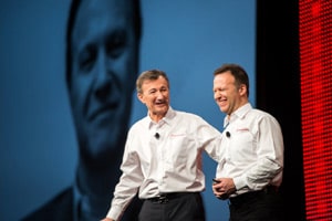(de gauche à droite) Bernard Charlès, directeur général de Dassault Systèmes et Gian Paolo Bassi, directeur général de l'activité SOLIDWORKS © SOLIDWORKS