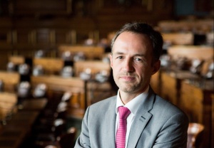 Portrait Emmanuel Gregoire