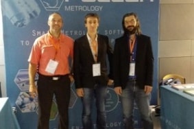 L’équipe Pollen Metrology et ses trois co-fondateurs lors de la conférence Nanotech France 2016 (Johann Foucher, PDG, ici à gauche, avec Aurélien Labrosse et Alexandre Dervillé)