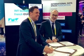 Philippe Jamet, DG de l’IMT et Lars Nagel : CEO de IDSA à VivaTechnology 2019, lors de la signature de l’accord franco-allemand.