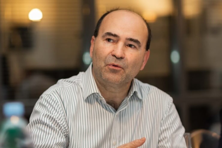 Luc Monteil, Principal, Real Estate Advisory de Mott Macdonald