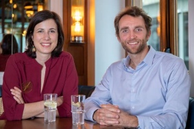 Vera Kempf et Brice Lecompte, co-fondateurs de la start-up Singulart.