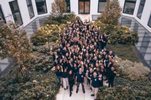 Sendinblue compte désormais 400 salariés répartis entre New Dehli, Seattle, Paris, Berlin et Toronto.