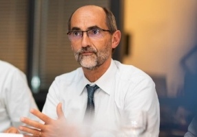 François Raynaud Directeur des Systèmes dInformation et du Numérique chez EDF Commerce