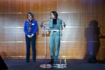 Veronique Bellon-Maurel et Nathalie Mitton lors de la présentation du Livre Blanc "Agriculture et numérique", le 1er mars 2022 au Salon International de l'Agriculture